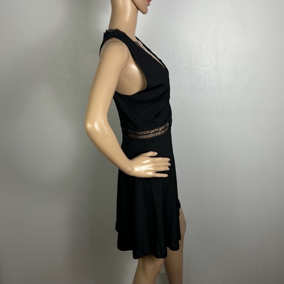 NEW NBD REVOLVE BLACK PLUNGING V-NECK MINI DRESS - Picture 5 of 8